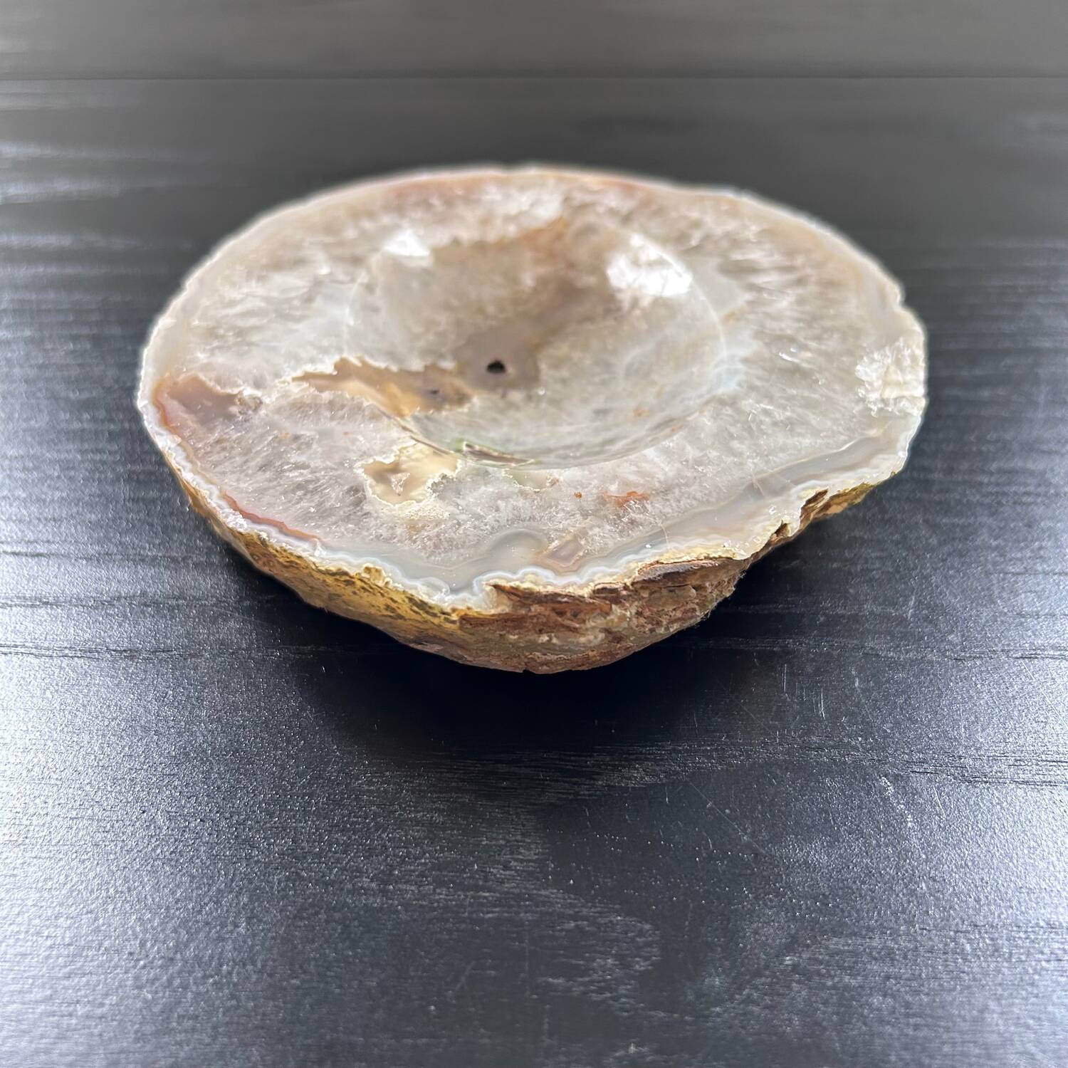 Agate pocket emptier