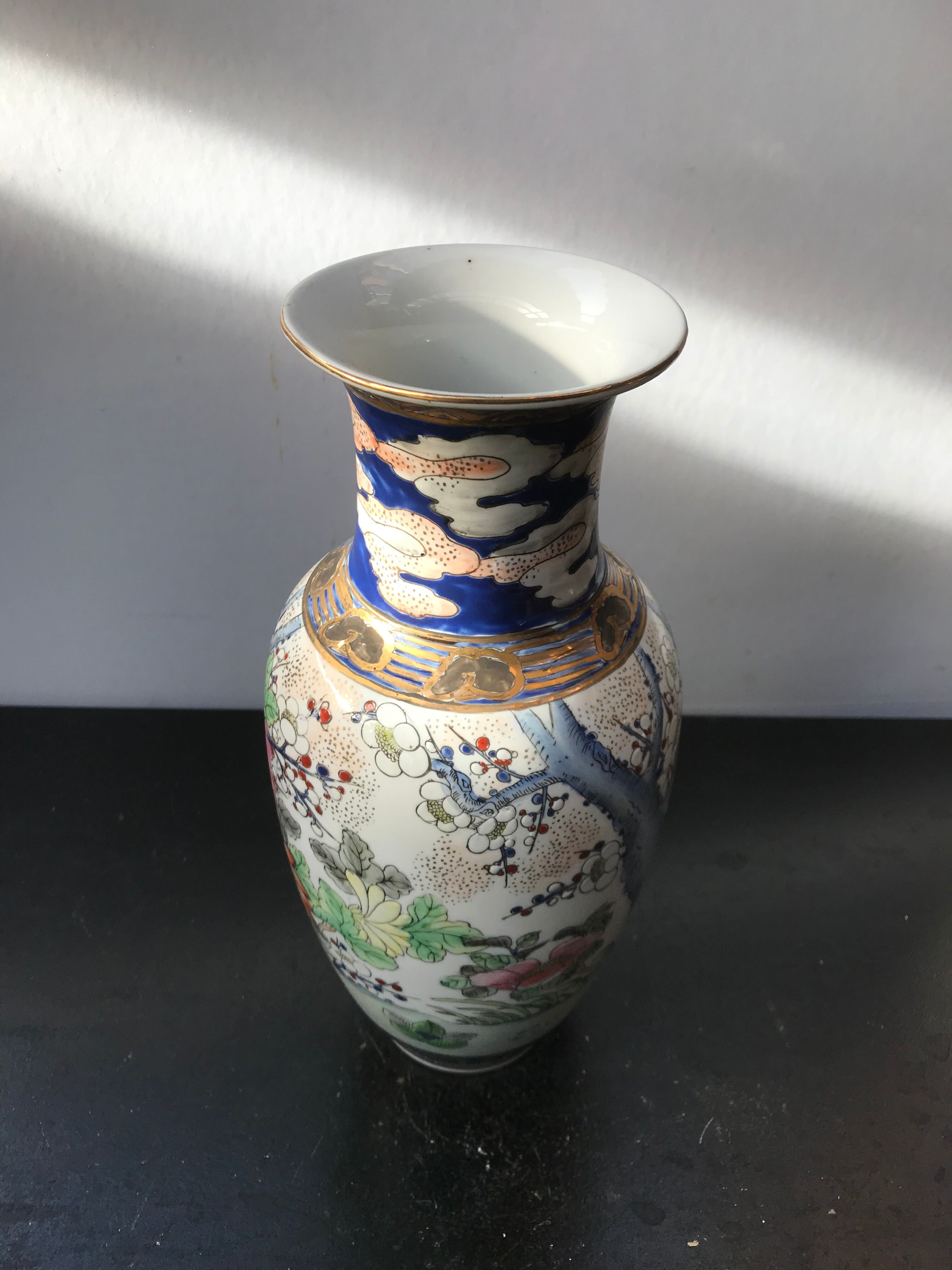 Former Chinese Vase Ceramics White Decor Flowers Enamelled Vintage