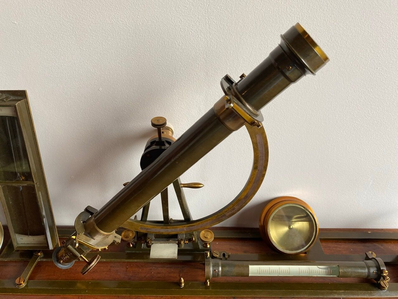 Kern& Cie Aarau scientific and topographic measuring device in its box