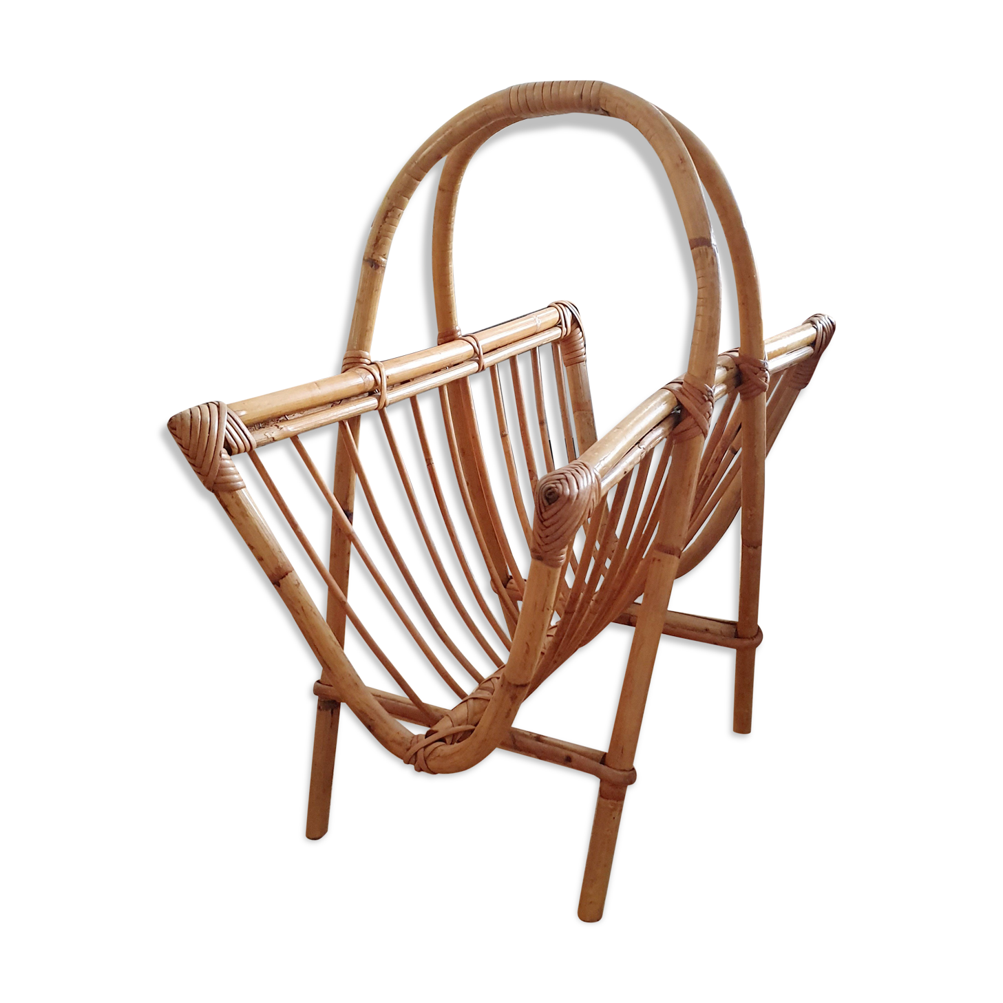 Rattan magazine rack