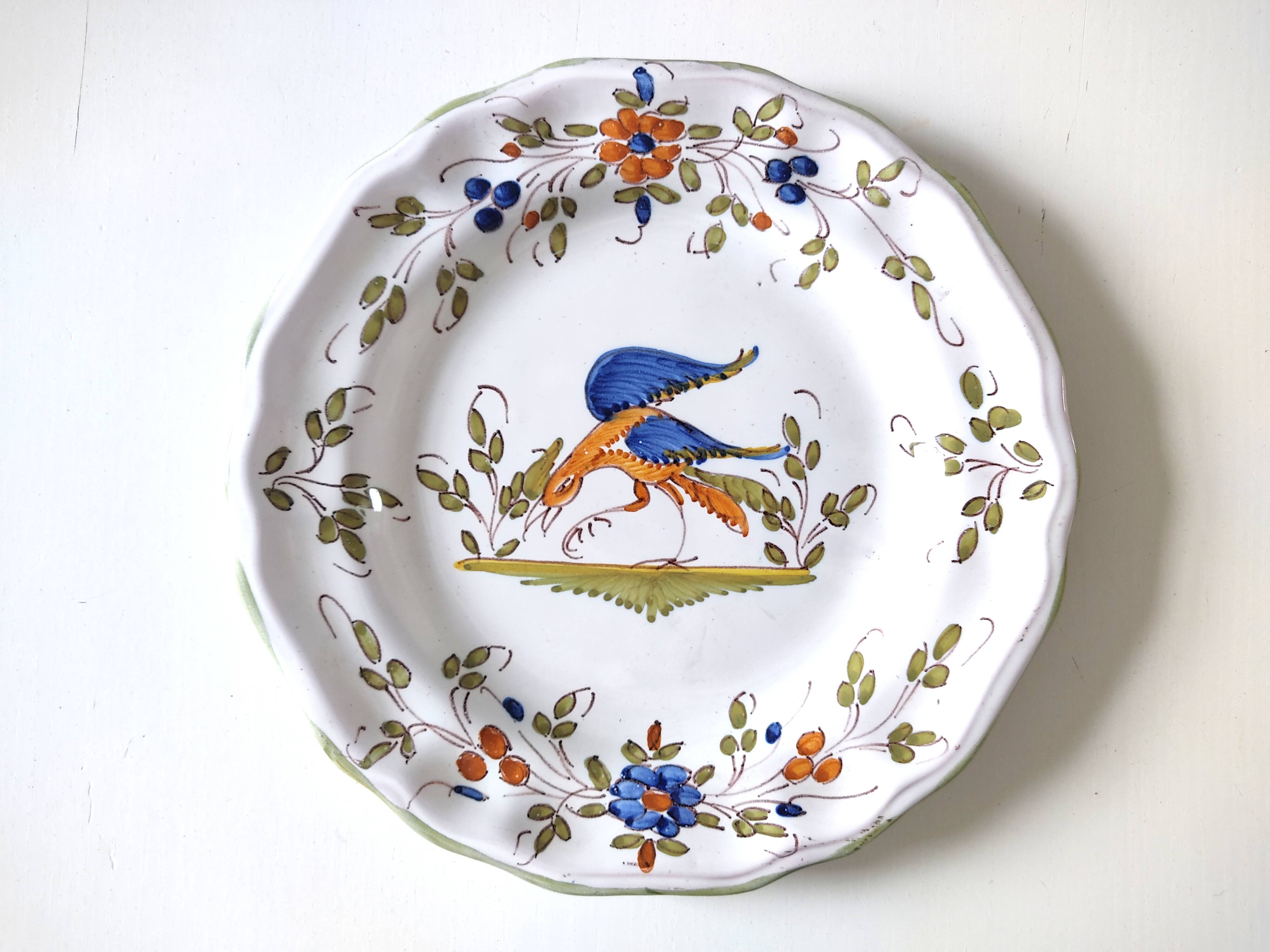 Moustiers earthenware decorative plate with bird