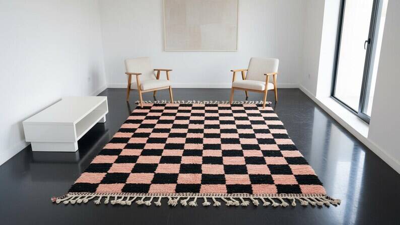 Authentic handmade Berber rug 155/255 cm