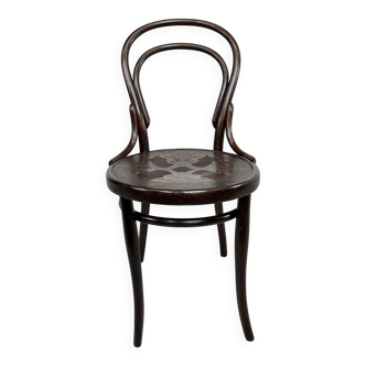 Bentwood dining chair No. 14 by Thonet