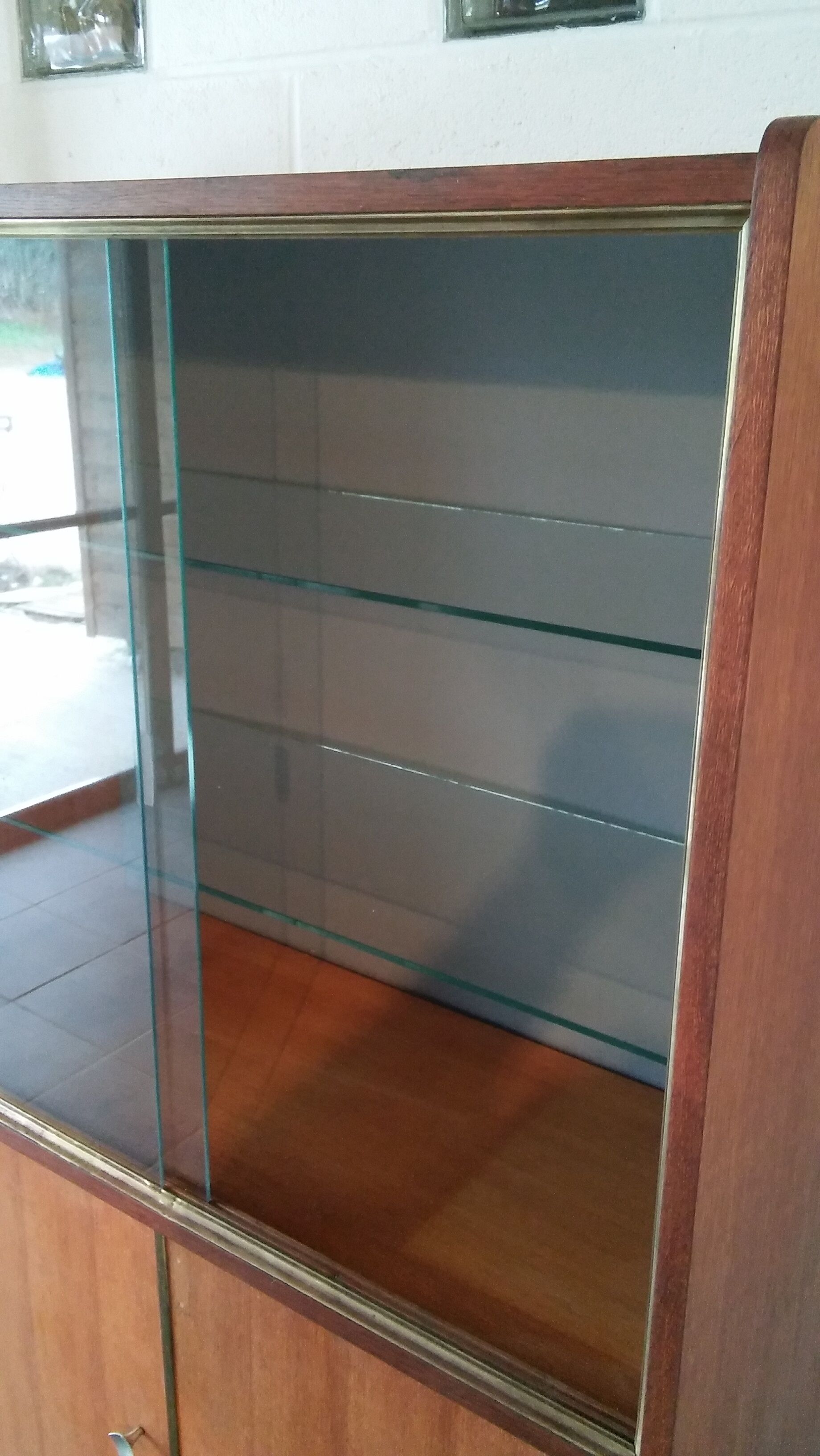 Bibliothèque vitrine