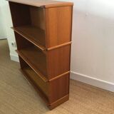 Shelf / display case