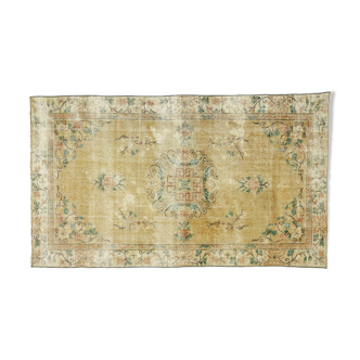 Anatolian handmade vintage rug 263 cm x 158 cm