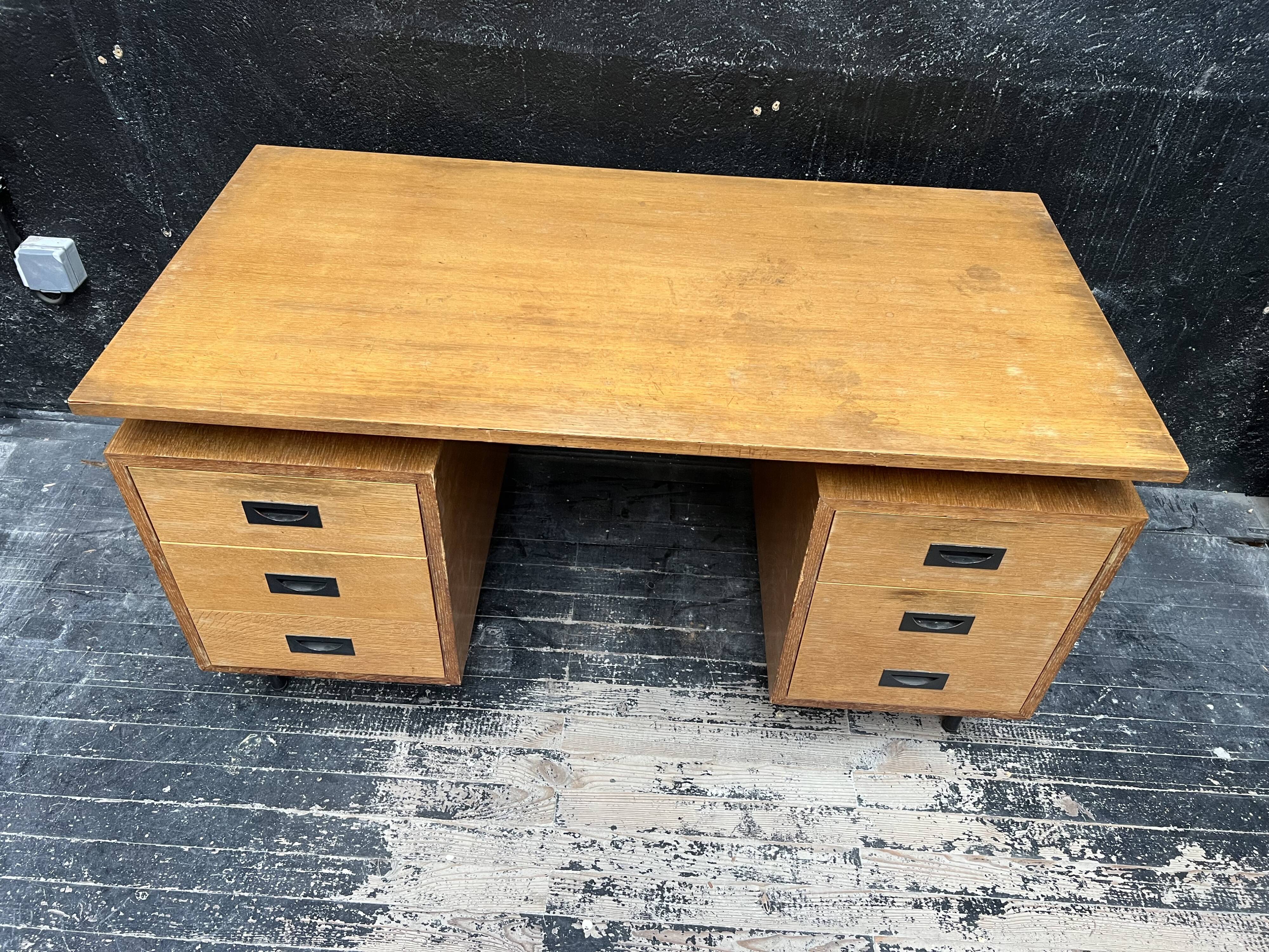 Design office 1950 .