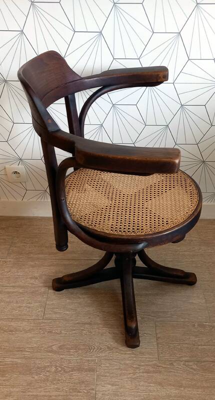 J&J Kohn office chair – year 1914