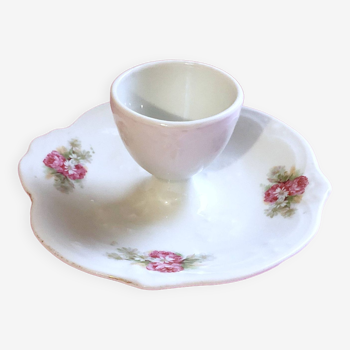 Coquetier porcelaine avec décor bouquet floral style shabby chic Romantisme