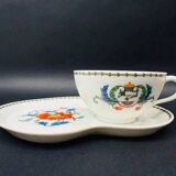 Set of 4 Paris porcelain breakfast cups, Pavot model