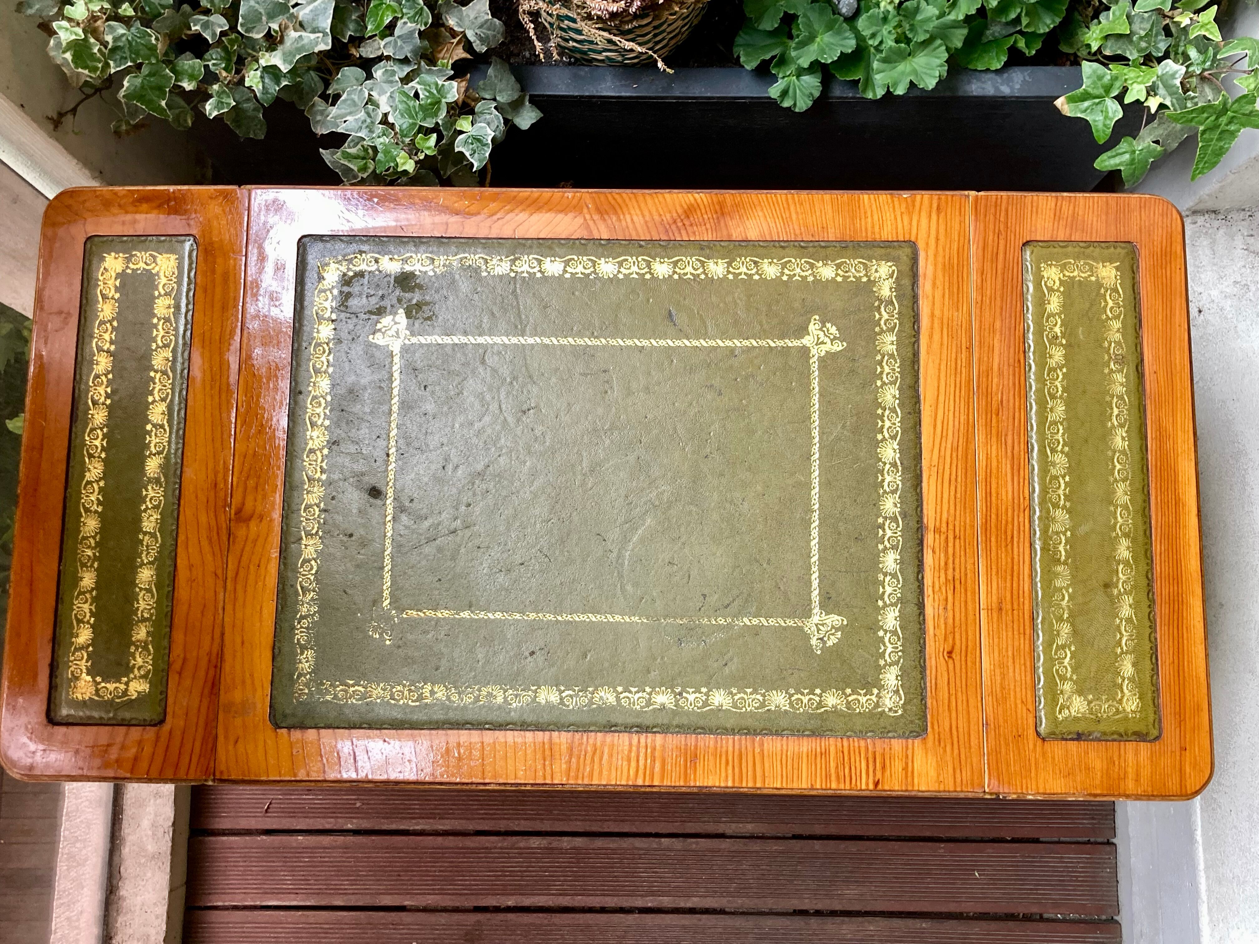 Antique gaming table - Bevan Funnell