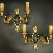 Pair of Empire style wall sconces with swans by Petitot - bronze & green patina