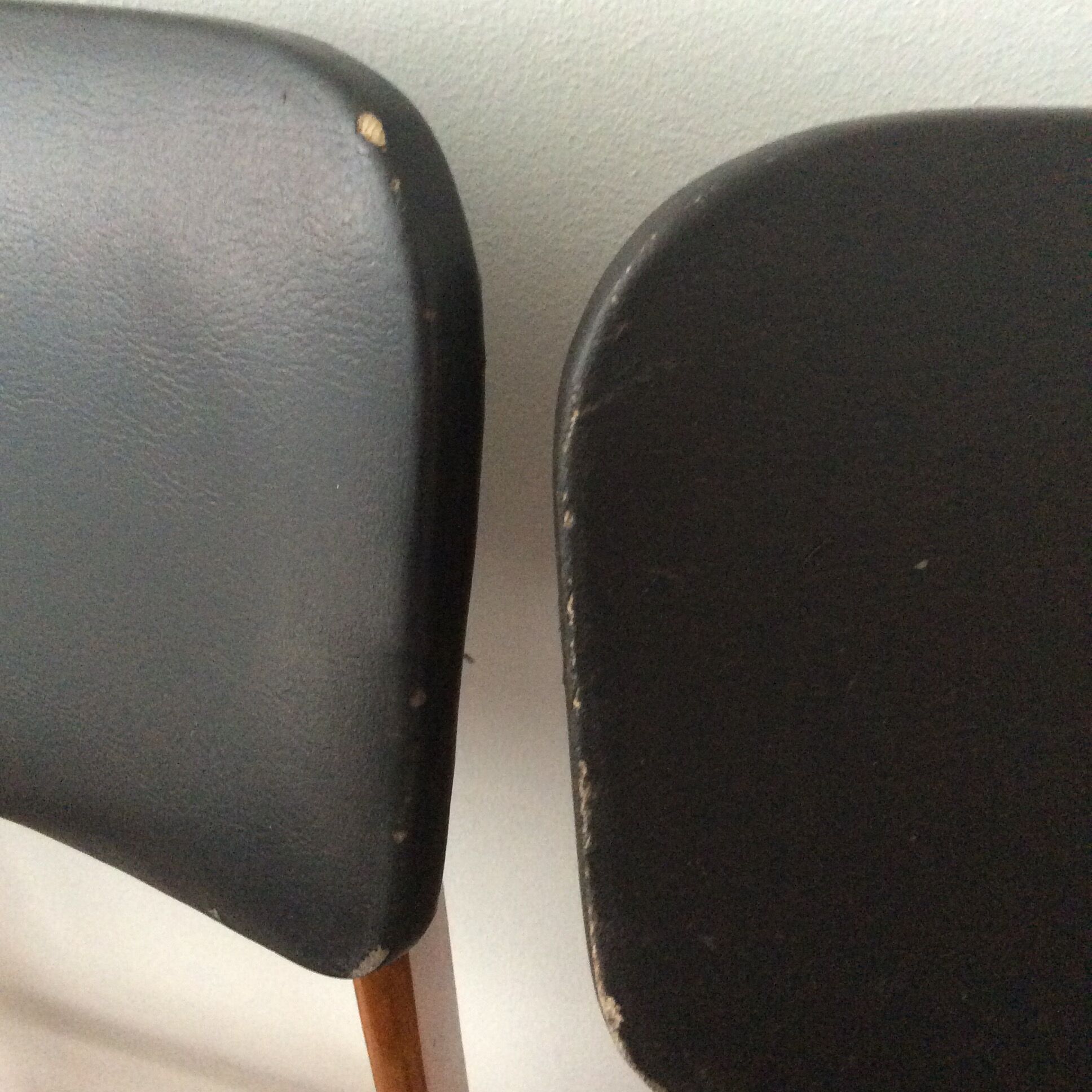 Series of 6 Scandinavian chairs from the 50/60