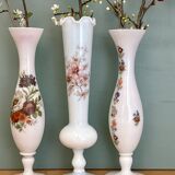 Set of 3 vintage vases/soliflores in white opaline with floral decorations.