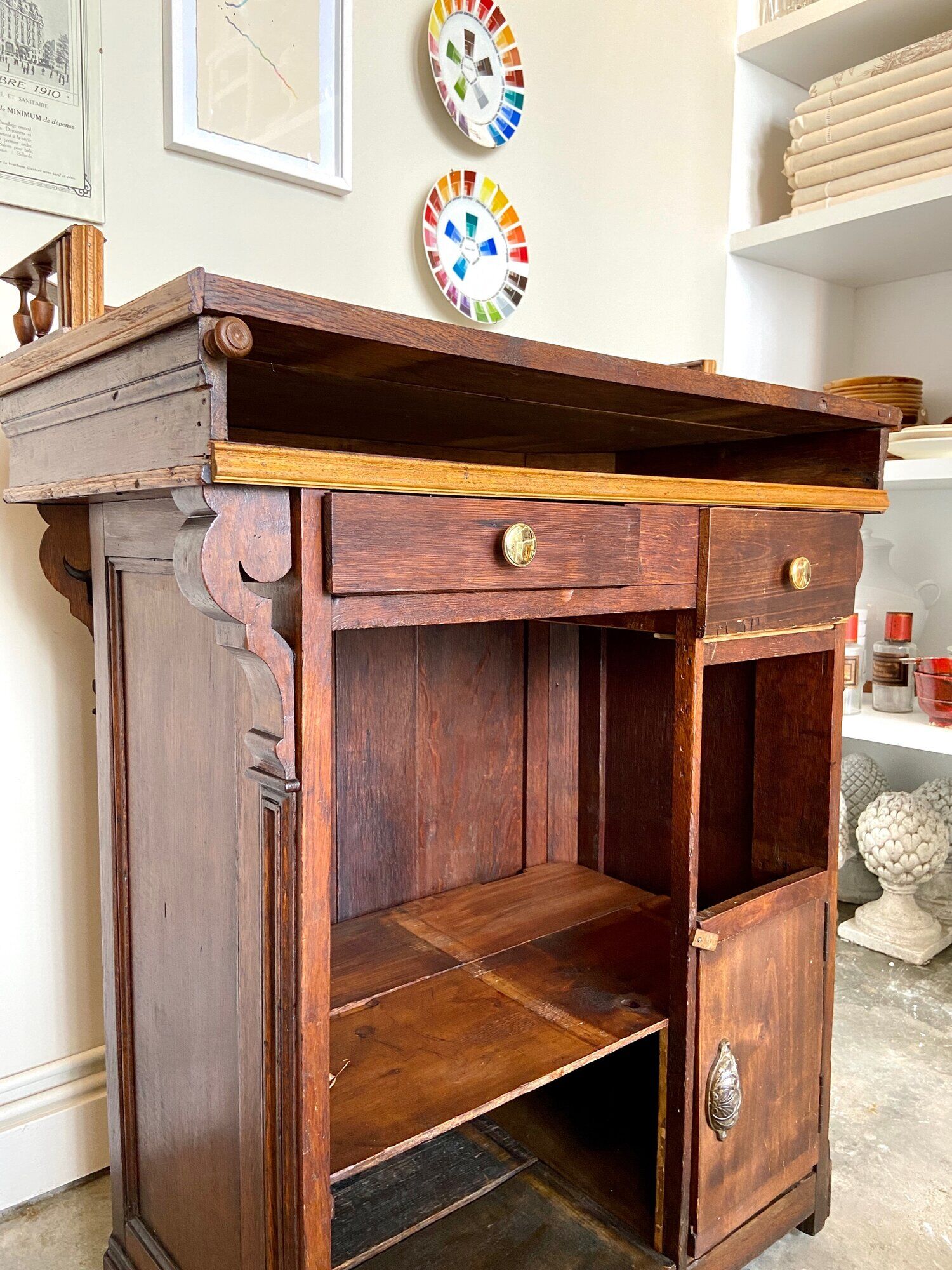 Counter, reception furniture in solid wood early twentieth century