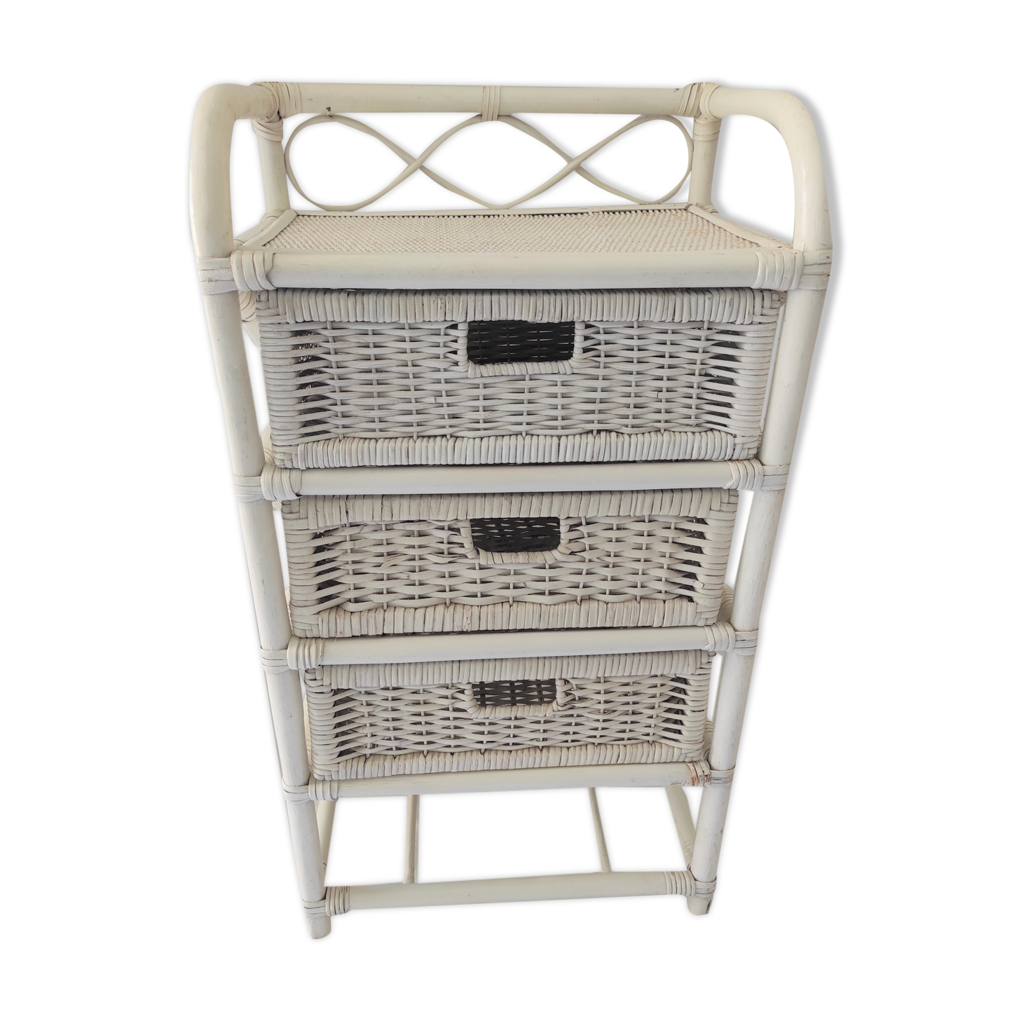 Meuble en rotin blanc