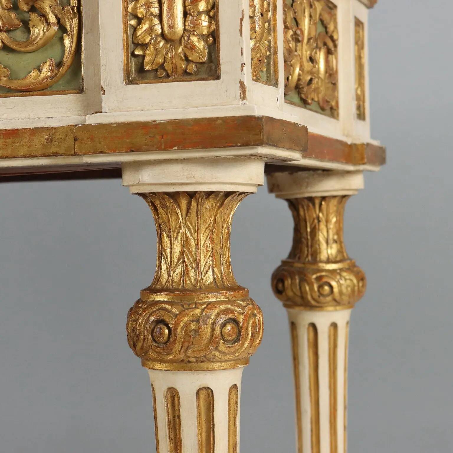 Table éclectique ancienne en bois laqué et marbre, Italie, XIXe siècle