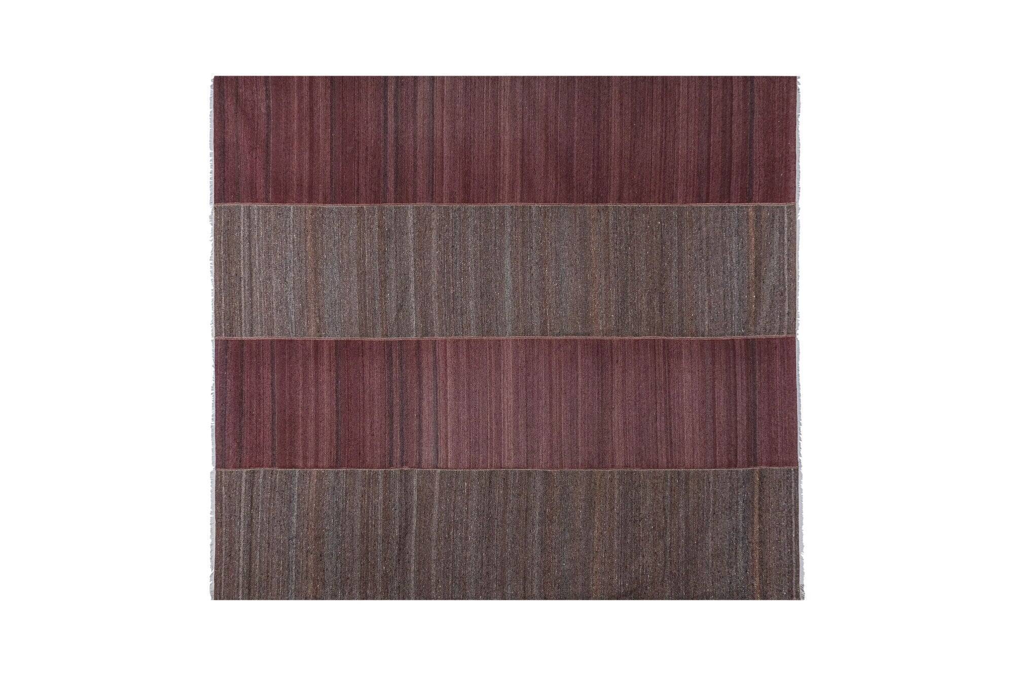 Vintage Turkish kilim, handwoven, 282x312 cm.