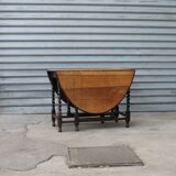 oval folding table