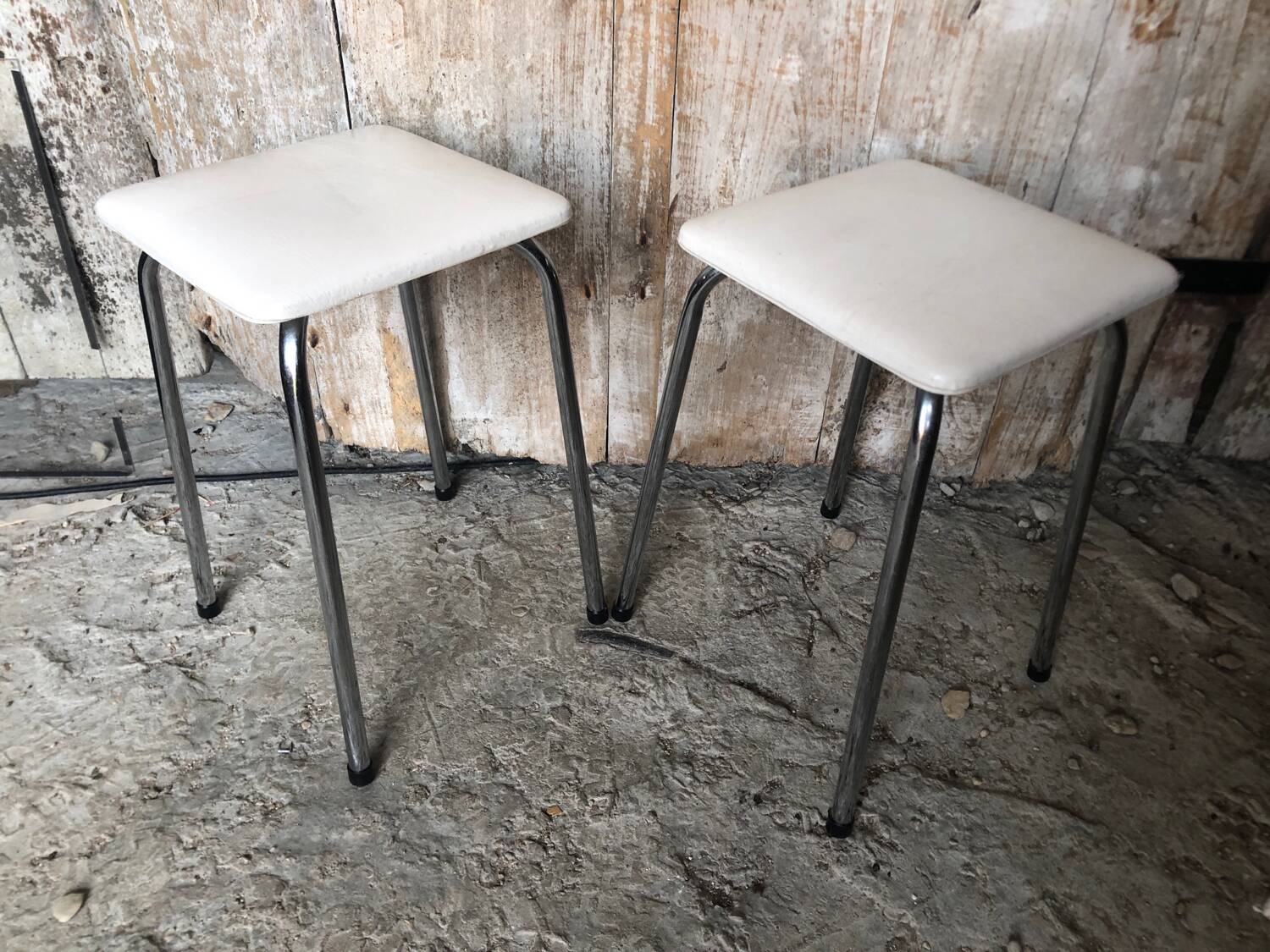 Pair of chromed metal stool + skai seat 1970s vintage