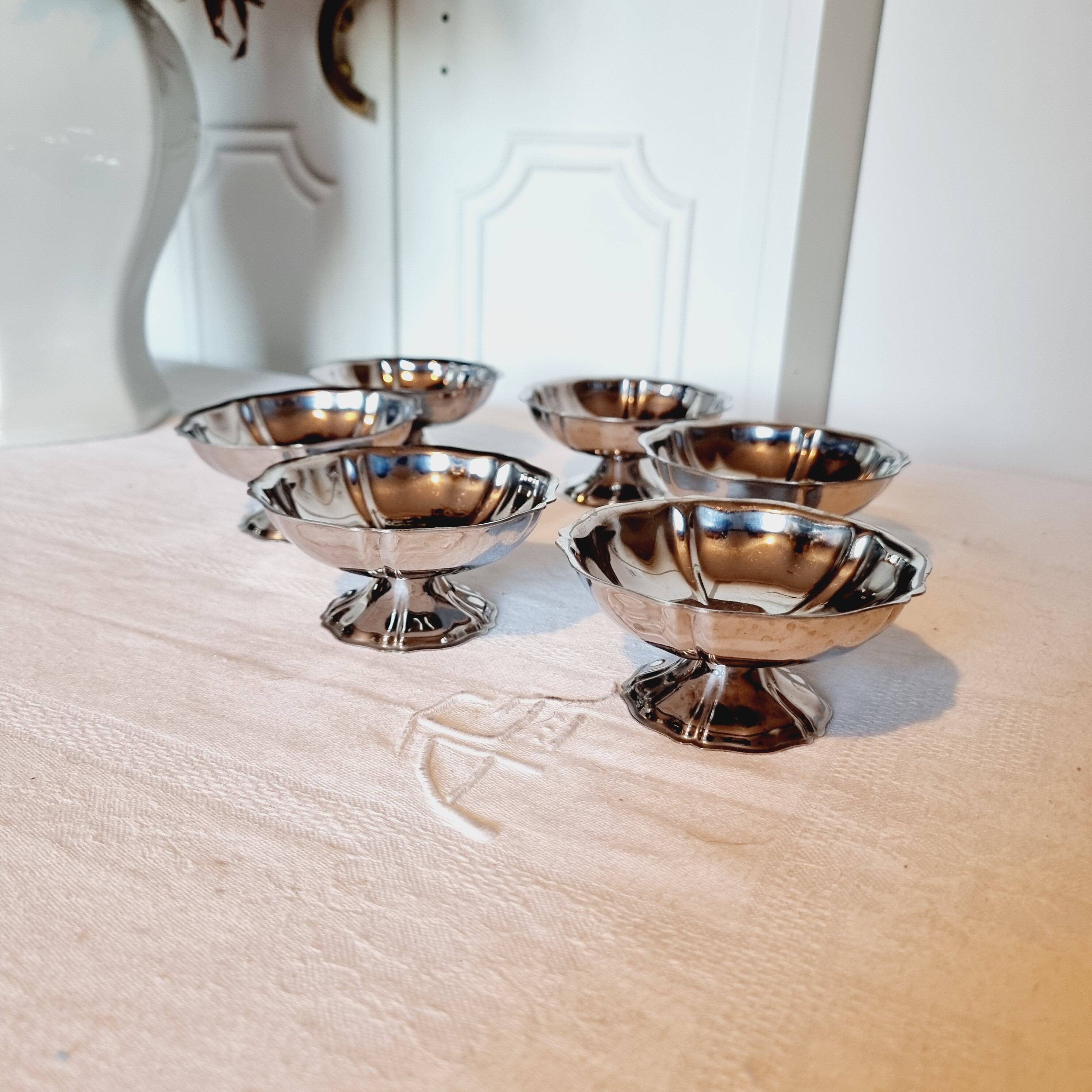 6 classic ice cream or Macedonian stainless steel bowls