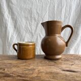 Stoneware mug with handle