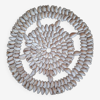 Shell trivet