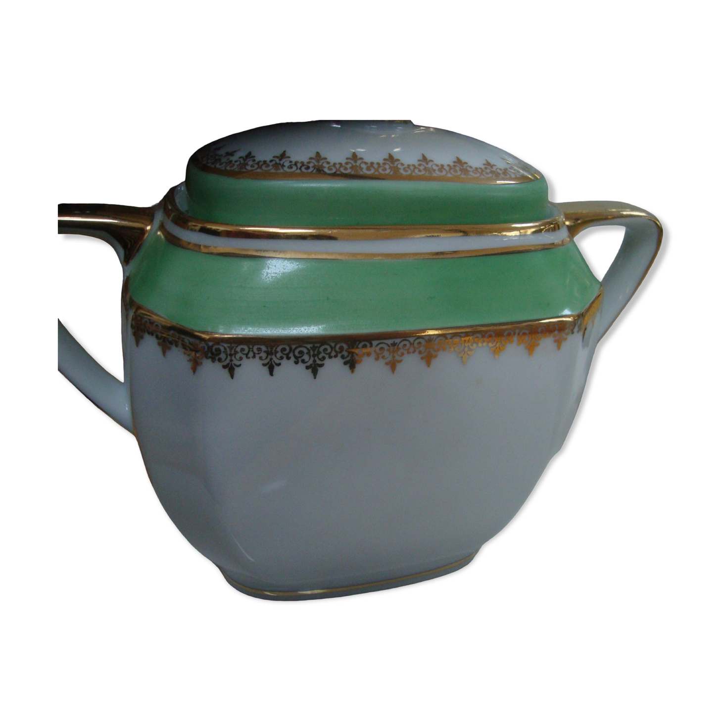 Green sugar bowl