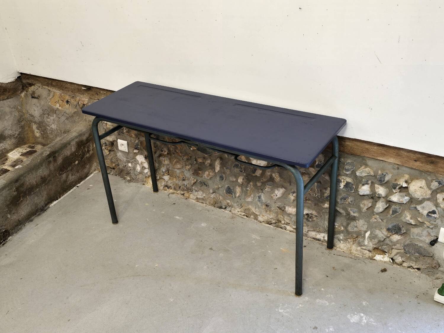 Double school desk with school bag holder