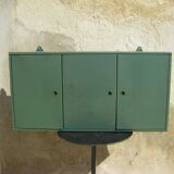 Workshop wall shelf