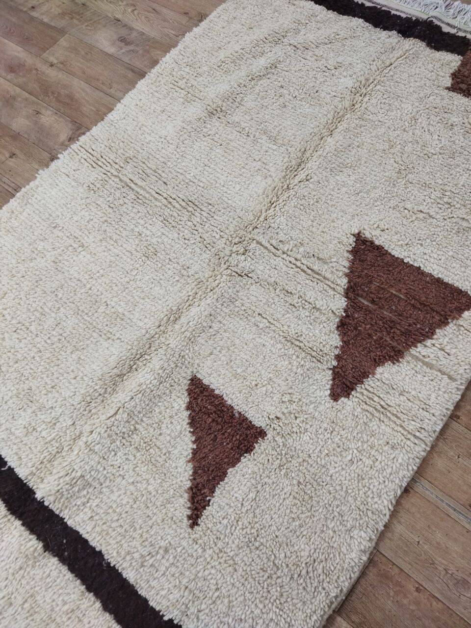 Handmade wool Berber rug 247x156
