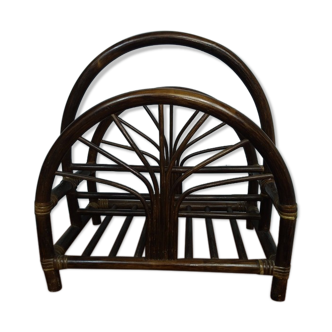 Vintage rattan magazine door