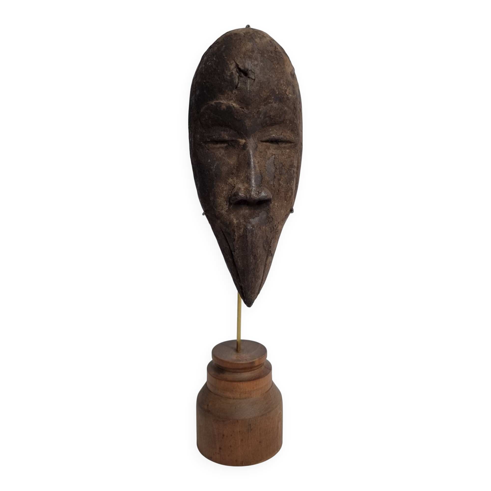 Antique African Dan Mahou passport mask with long beak, 19 cm