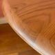 Table ronde en orme massif vintage