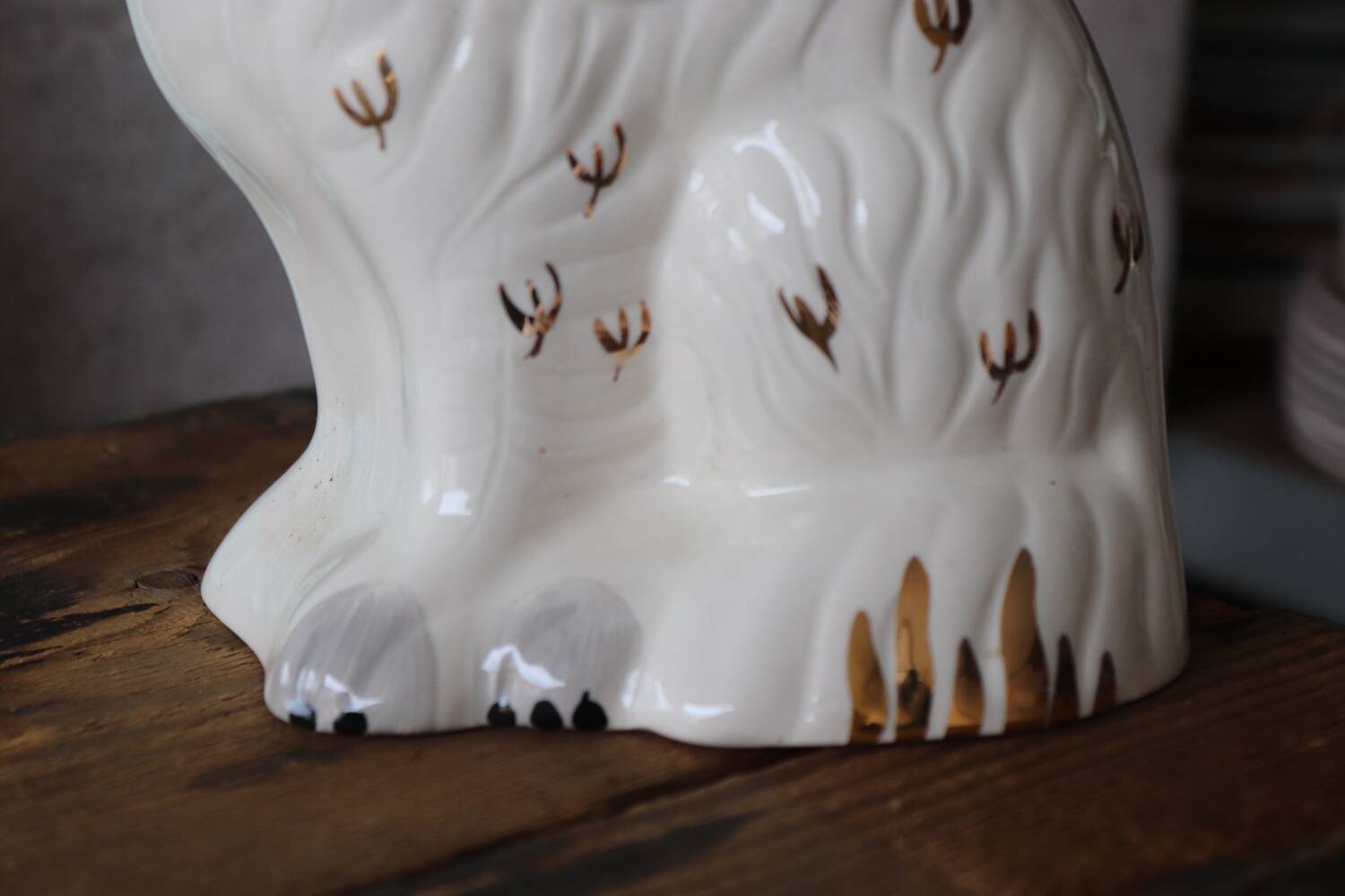 Antique dog figurine – Beswick England