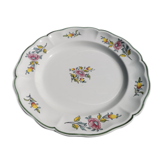 Half porcelain dish of Lunéville, Keller and Guérin, floral decoration.