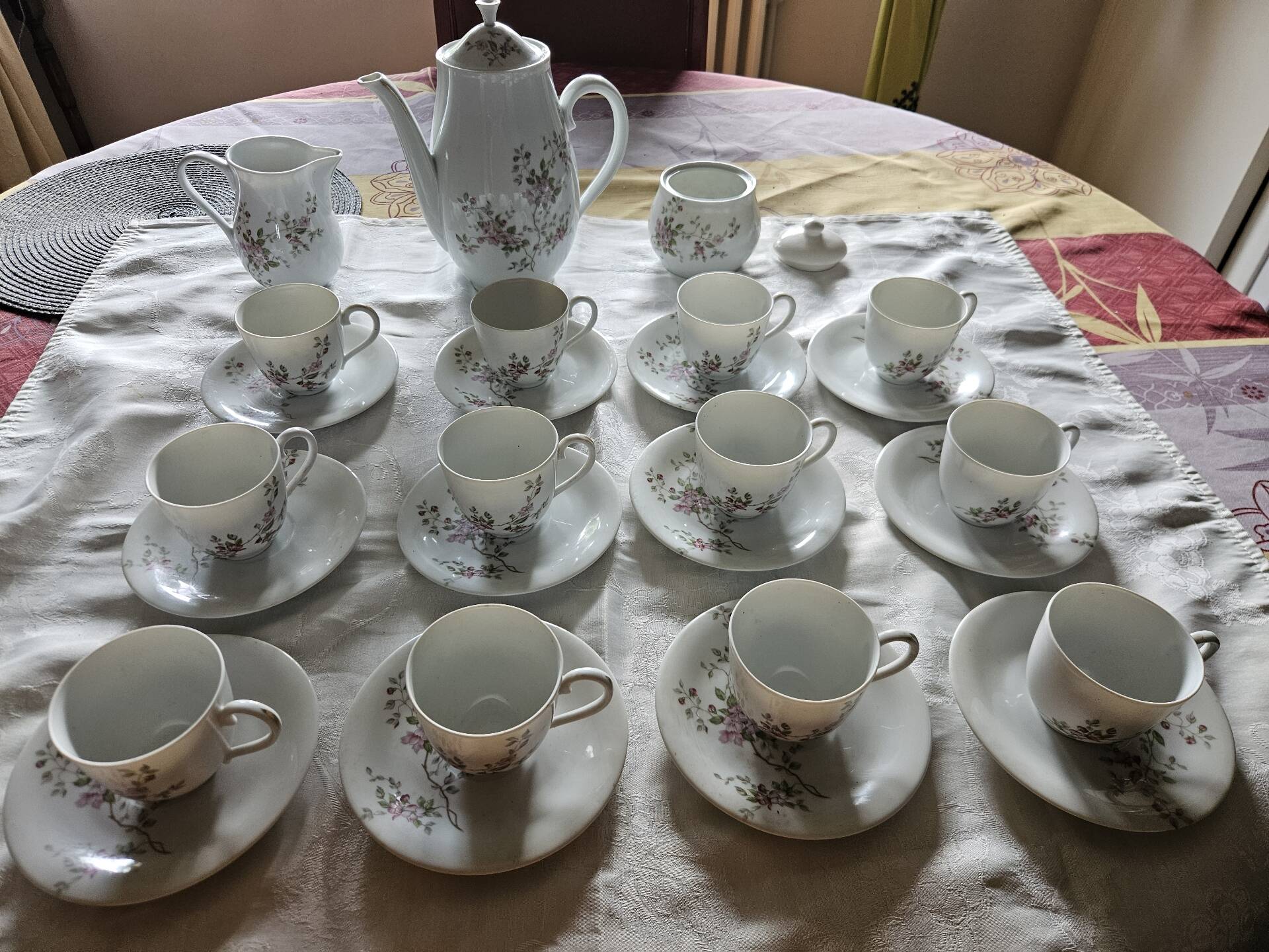 Coffee/tea service