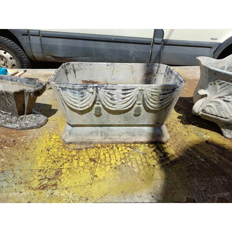 3 cast iron planters 1900: Charleville - Mézières