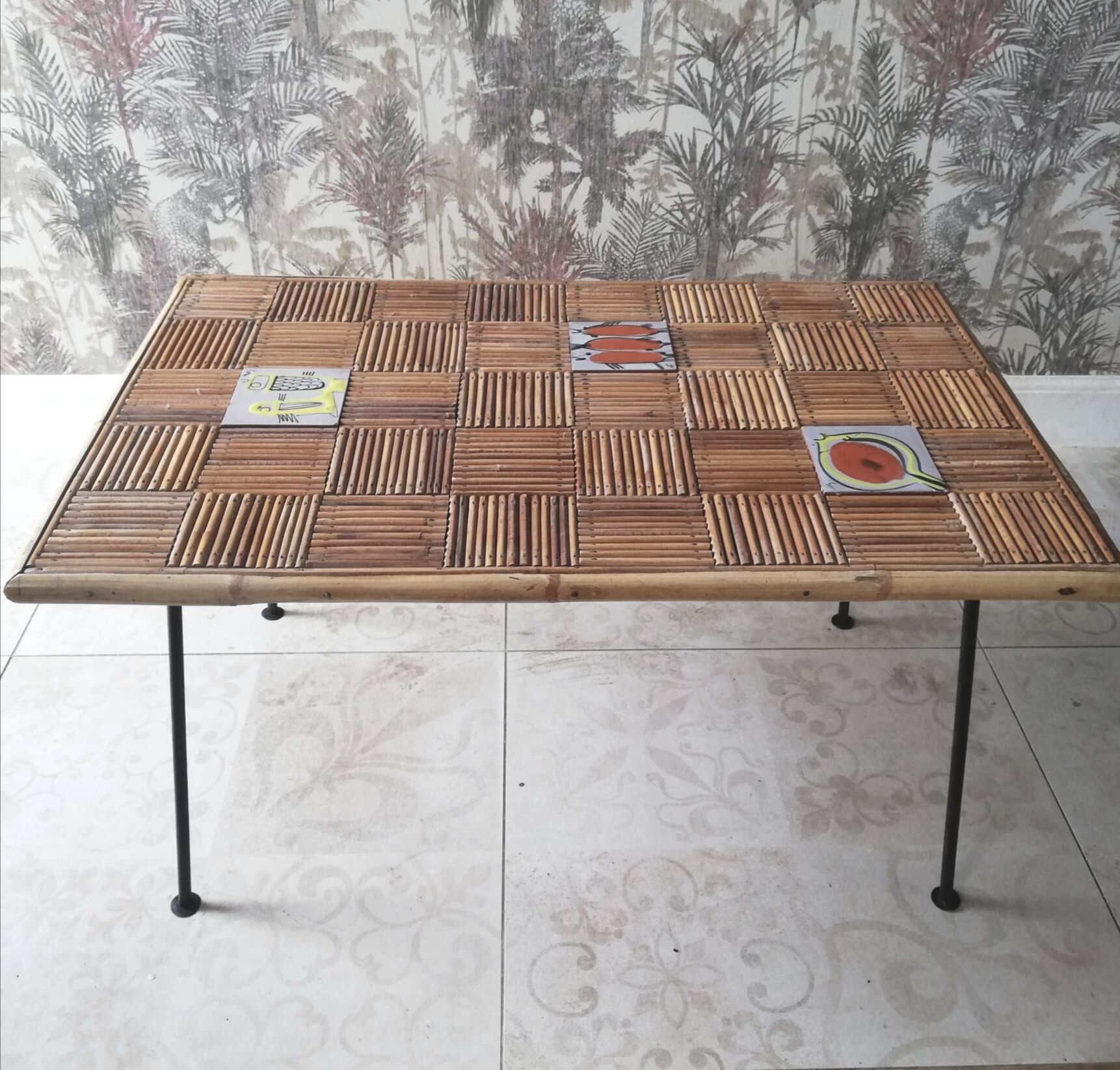 Table basse rotin et céramique années 50