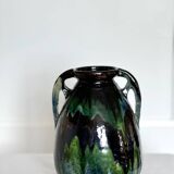 Handmade vase in mixed earth