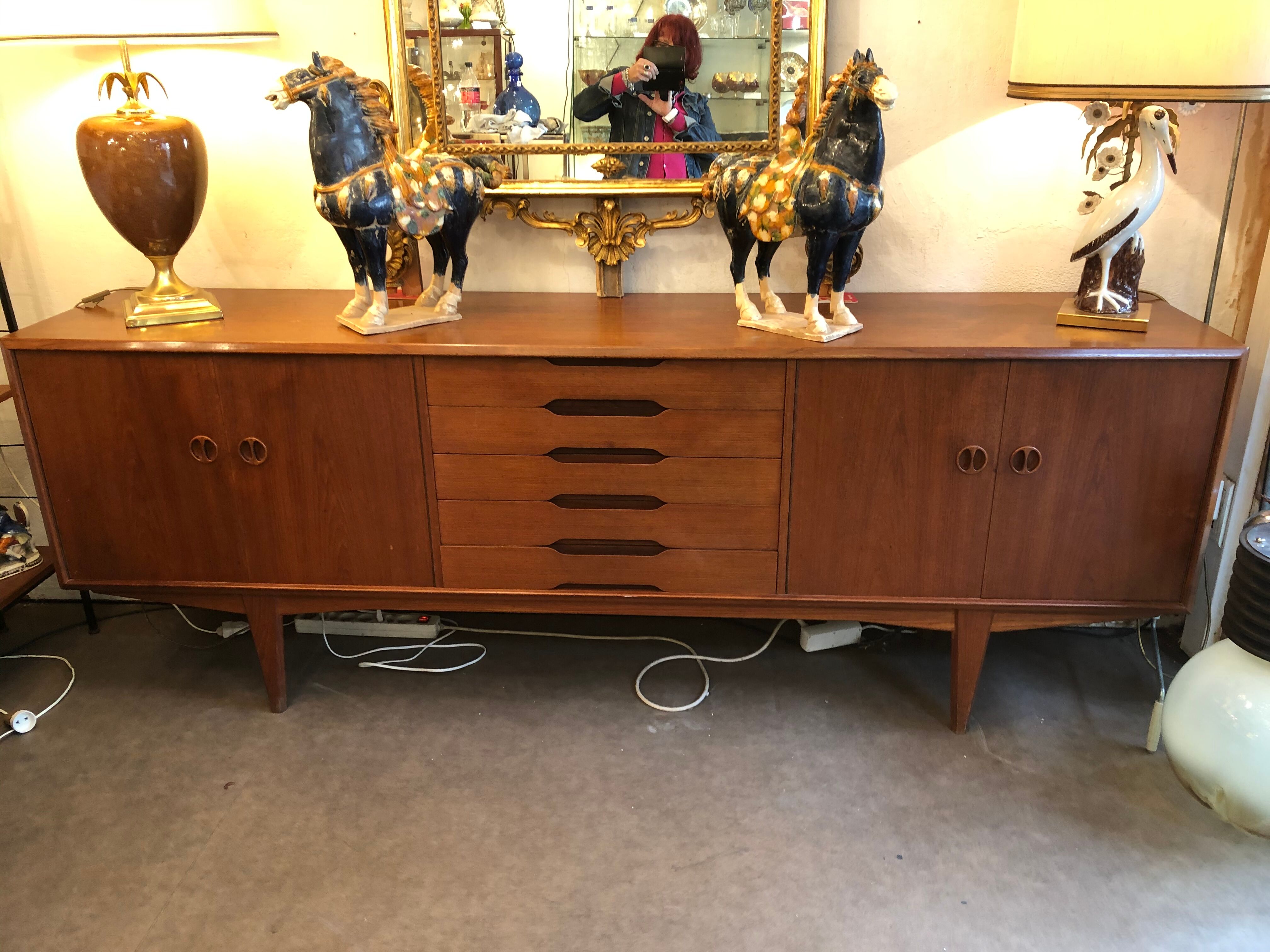Scandinavian tea shirting 4-door and 5 1960s drawers