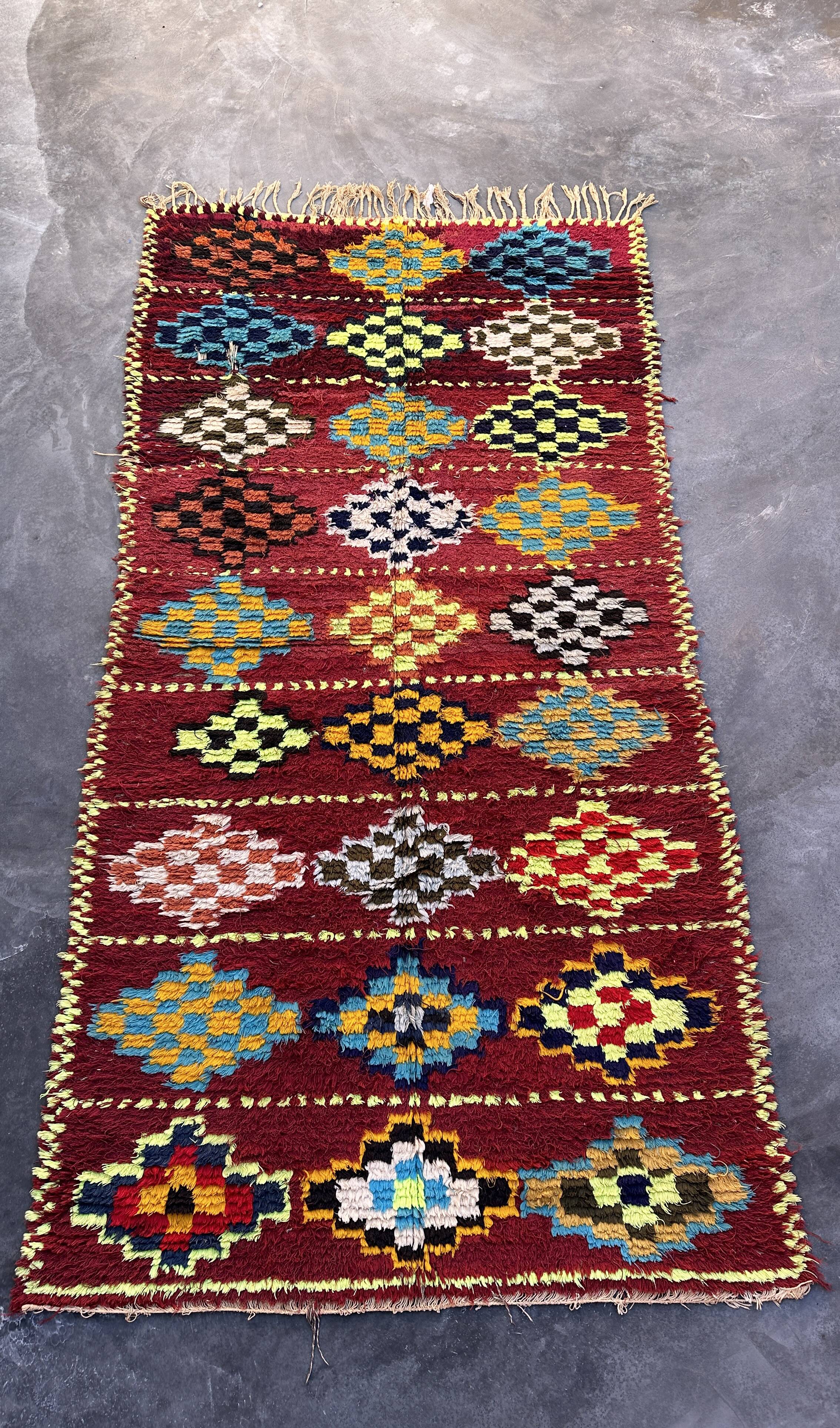 Colorful Moroccan rug - 143 x 285 cm
