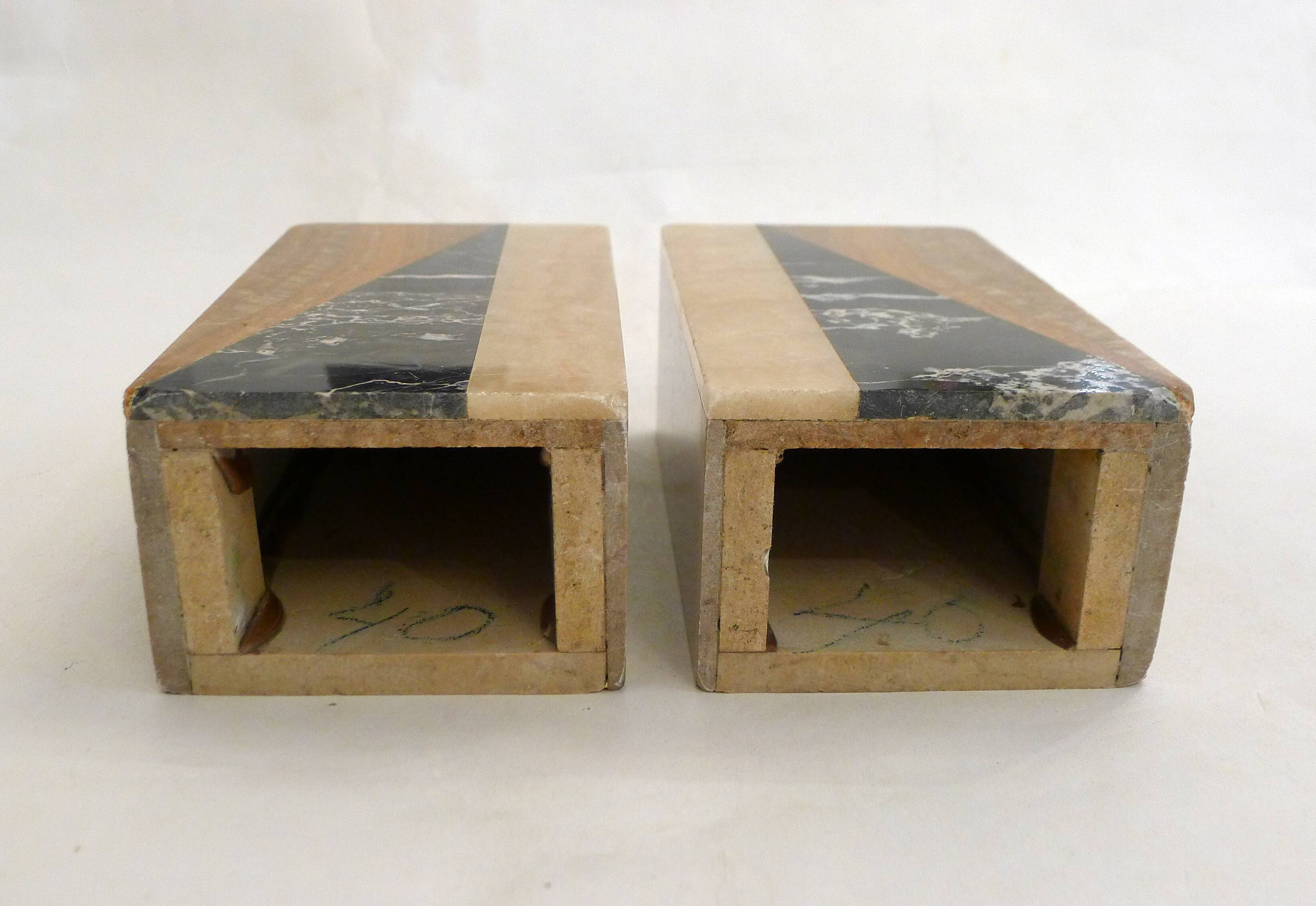 Art Deco bookends pair in marble and onyx.
