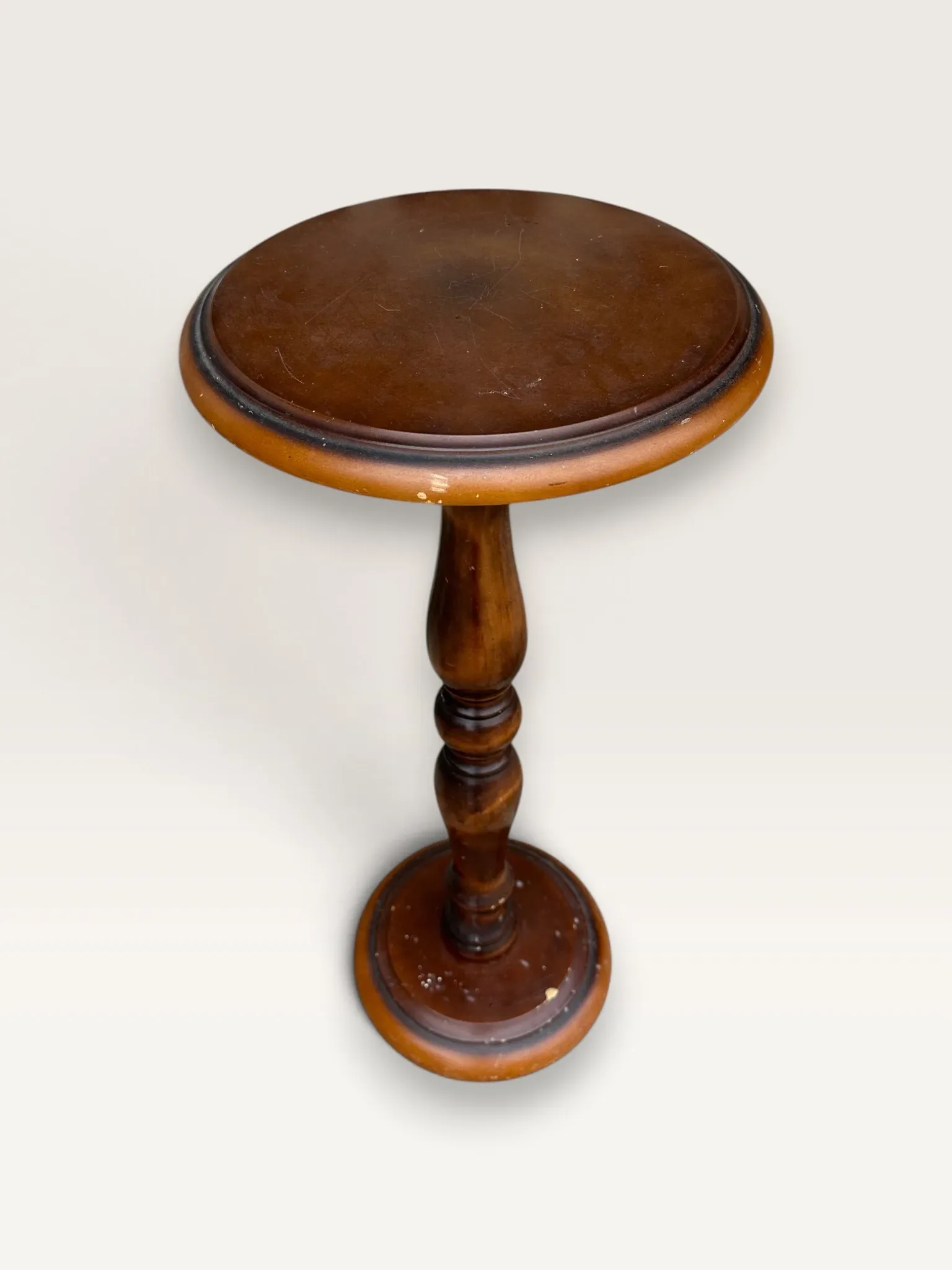 Colonne en bois