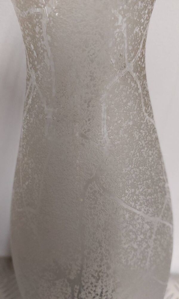 Vase verre givré Daum Nancy France signé