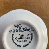 Coquetier ancien peint à la main céramique émaillée de Quimper numéroté, vintage et collector