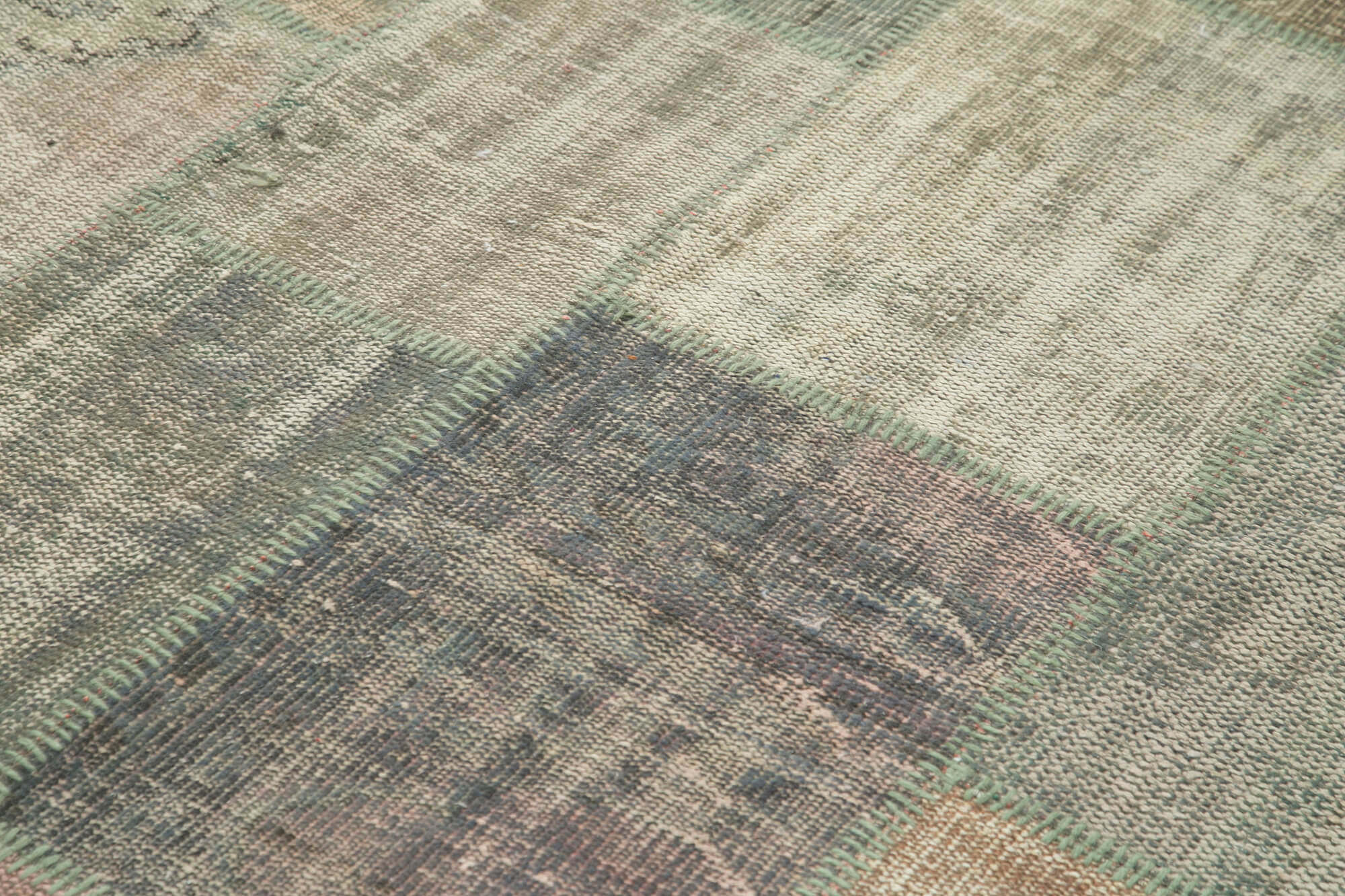 Handmade anatolian overdyed 175 cm x 242 cm grey patchwork carpet