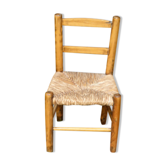 Charming little wooden and straw chair for vintage 1960 children