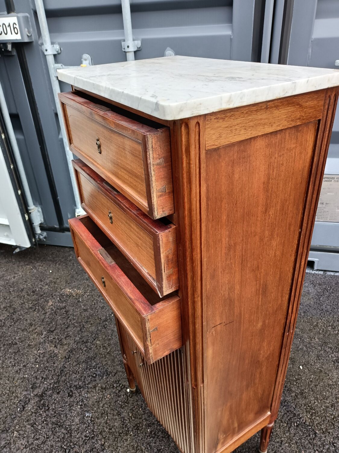 Style chiffonnier louis XVI marble tray