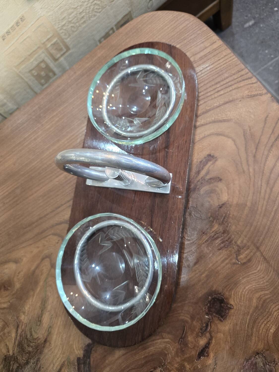 Art Deco pocket emptier in wood, engraved glass and chromed metal